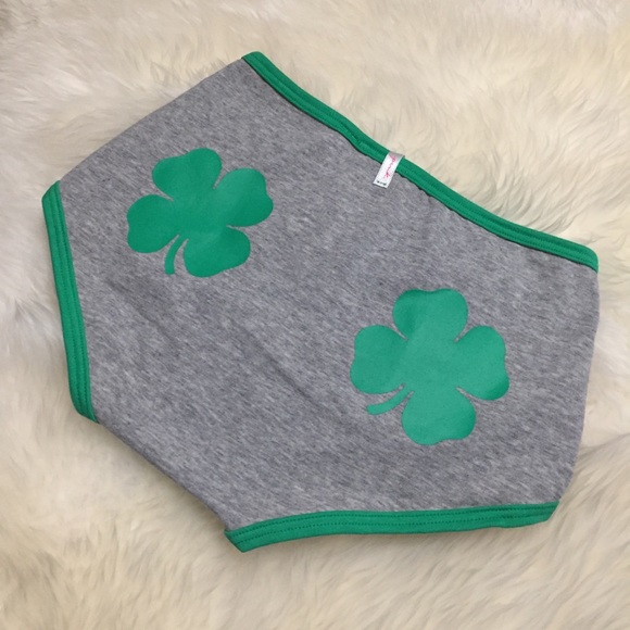 VS PINK Lucky Panties! 4 Leaf Clover Cotton Boyshort - Picture 3 of 12